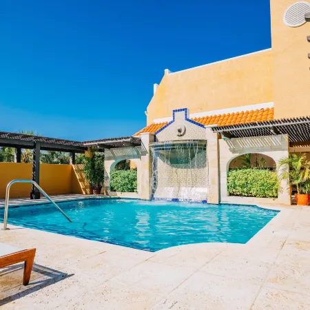 Harbour Village Beach Club