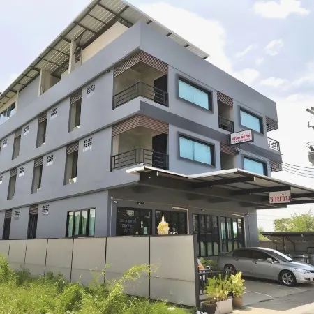 The Sky Loft Hotel