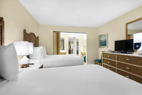 Destin Holiday Beach Resort - Ocean View