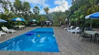 Hotel Henry Bacalar - Pools