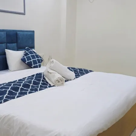HOTEL APEX INN