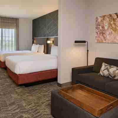 SpringHill Suites Turlock Rooms