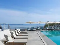 Nlh Mati Seafront - Neighborhood Lifestyle Hotels - Fitnessstudio