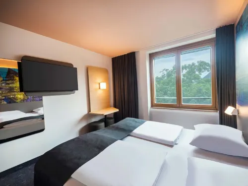 B&B โรงแรม เอร์ฟูต ซิตี-เวสต์ - 2 ดาว