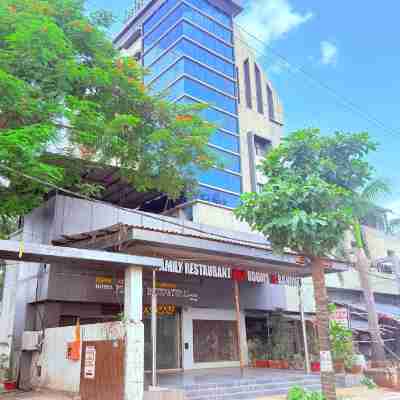 Hotel Praveen International Hotel Exterior