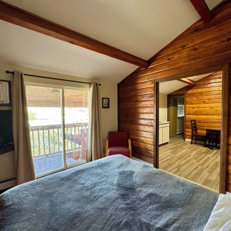 Merritt Lodge
