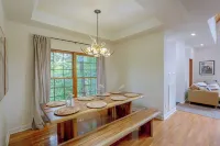 Deck and Scenic Views Beech Mtn Group Getaway - parking