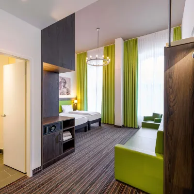 Ibis Styles Trier Hotel berhampiran Karl Marx House