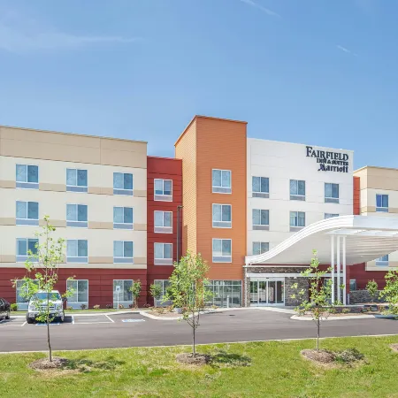 Fairfield Inn & Suites Lebanon