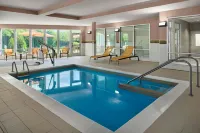 Courtyard Milwaukee Airport - Servicios de Traslado