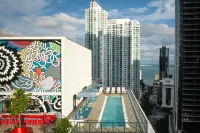 Citizenm Miami Brickell - Rooftop Pools