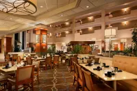 Sheraton Sioux Falls & Convention Center - breakfast