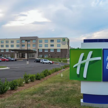 Holiday Inn Express & Suites RALEIGH AIRPORT - BRIER CREEK by IHG