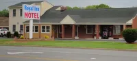 Royal Inn Motel - parking