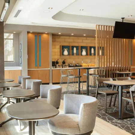 SpringHill Suites Ames Ξενοδοχεία στην πόλη Ames
