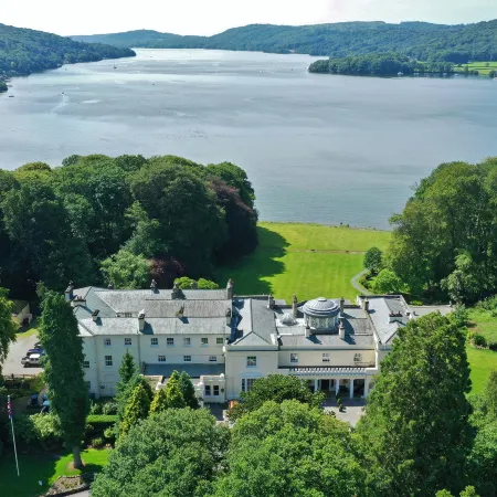Storrs Hall Hotel