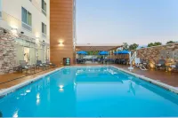 Fairfield Inn & Suites Alexandria - فطور