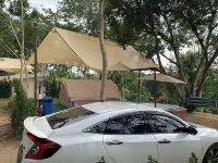 Riverside Glamping Resort Kanchanaburi - parcheggio