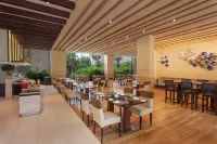 DoubleTree by Hilton Gurugram Baani Square - فطور