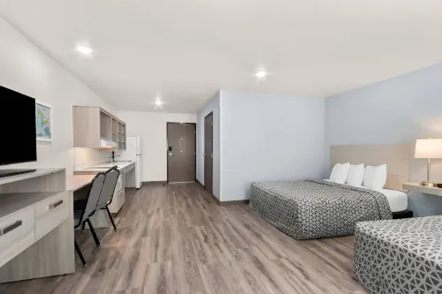 WoodSpring Suites Chandler Phoenix Medical Center - 2-Star