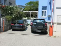 Family Hotel Belle Epoque Beach - parking