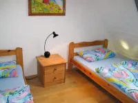 Osterkamp Hotels near Kirche zu Middoge - Evangelisch-lutherische Kirchengemeinde Middoge