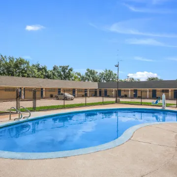 Americas Best Value Inn-Giddings