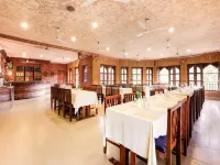 Hotel Wildlife Camp Hotel di Sauraha