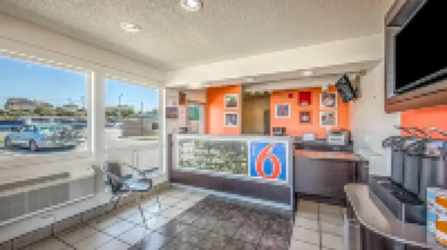Motel 6 Eureka, CA – Redwood Coast