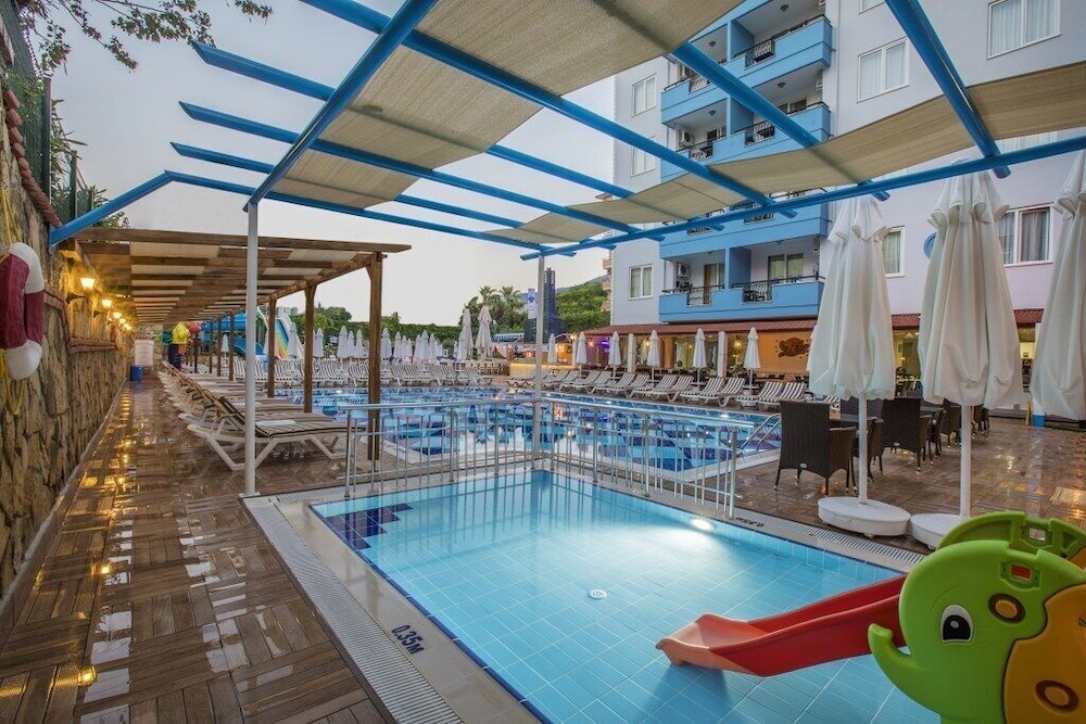 Club Big Blue Suit Hotel - All Inclusive