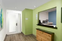 Extended Stay America Select Suites - Lake Worth Hotels in Lake Worth