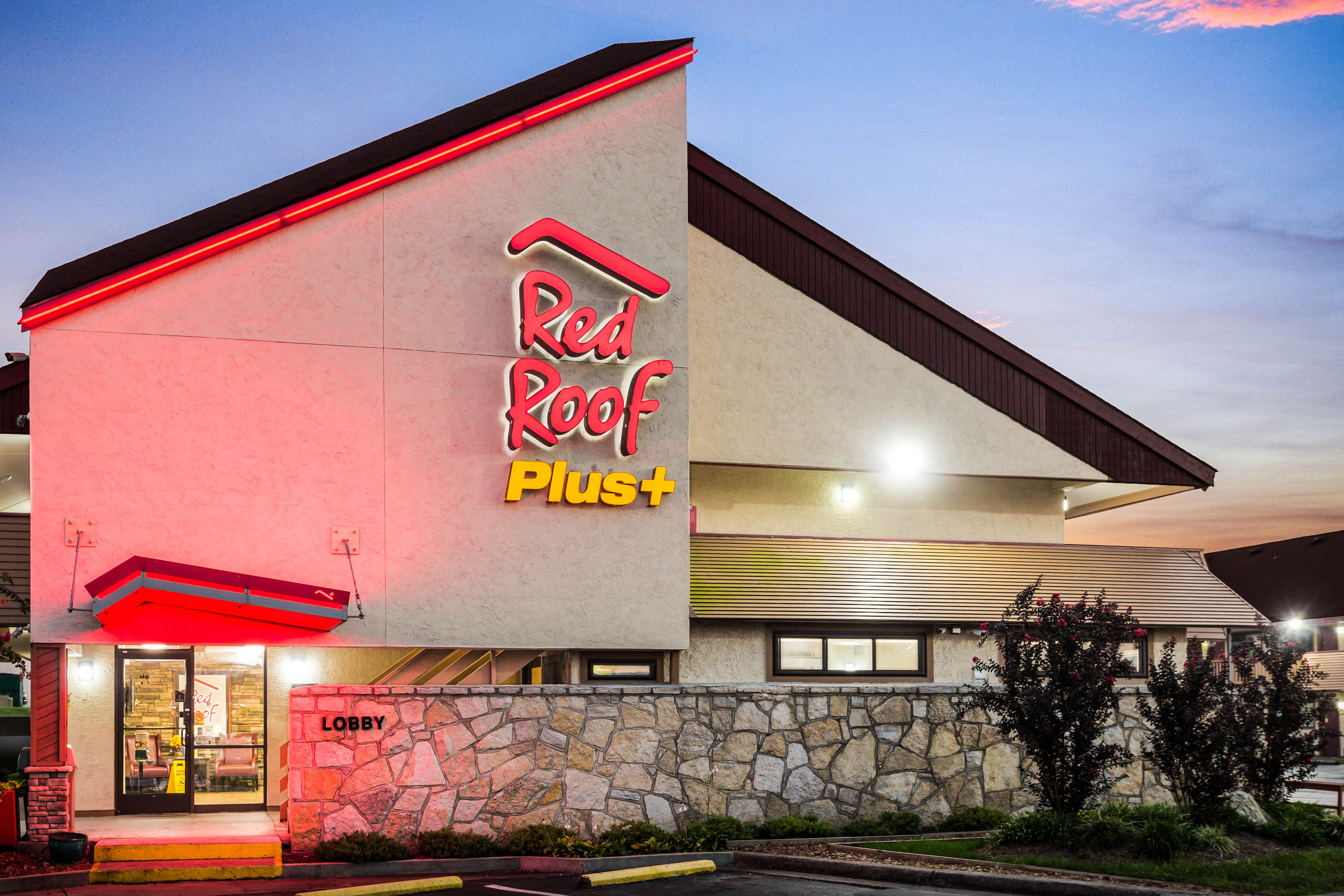 Red Roof Inn Plus+ Nashville North - Goodlettsville