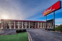 Red Roof Plus+ Huntsville - Madison Hotels in Madison