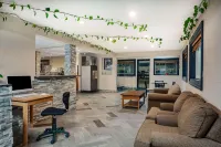 Super 8 by Wyndham Fort Madison Hotel di Nauvoo