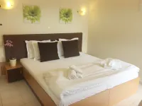 Posto Studio 3 Chania Crete (100m from the Beach) Hotels in Daratso