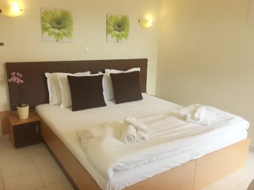Posto Studio 3 Chania Crete (100m from the Beach)