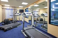 Holiday Inn Express & Suites Cleveland-Richfield