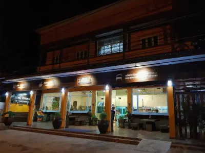 Zone Stations -That Phanom Hotels near Wat Don Khaolam