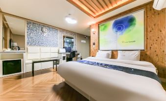 Cheongju Show Hotel
