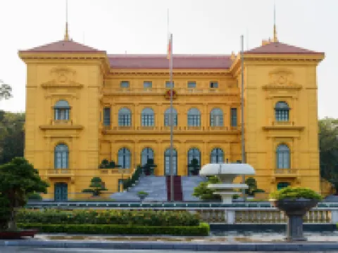 V-Studio Hotel Apartment 3 Hotels near My Dinh National Stadium