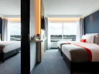 Holiday Inn Express AMSTERDAM - NORTH RIVERSIDE by IHG Hotels near TomTom