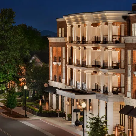 The Harpeth Franklin Downtown, Curio Collection by Hilton