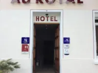 Au Royal Hotel