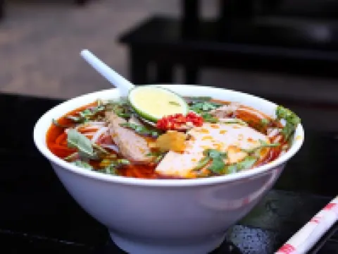 Kha Hostel โรงแรมในเว้