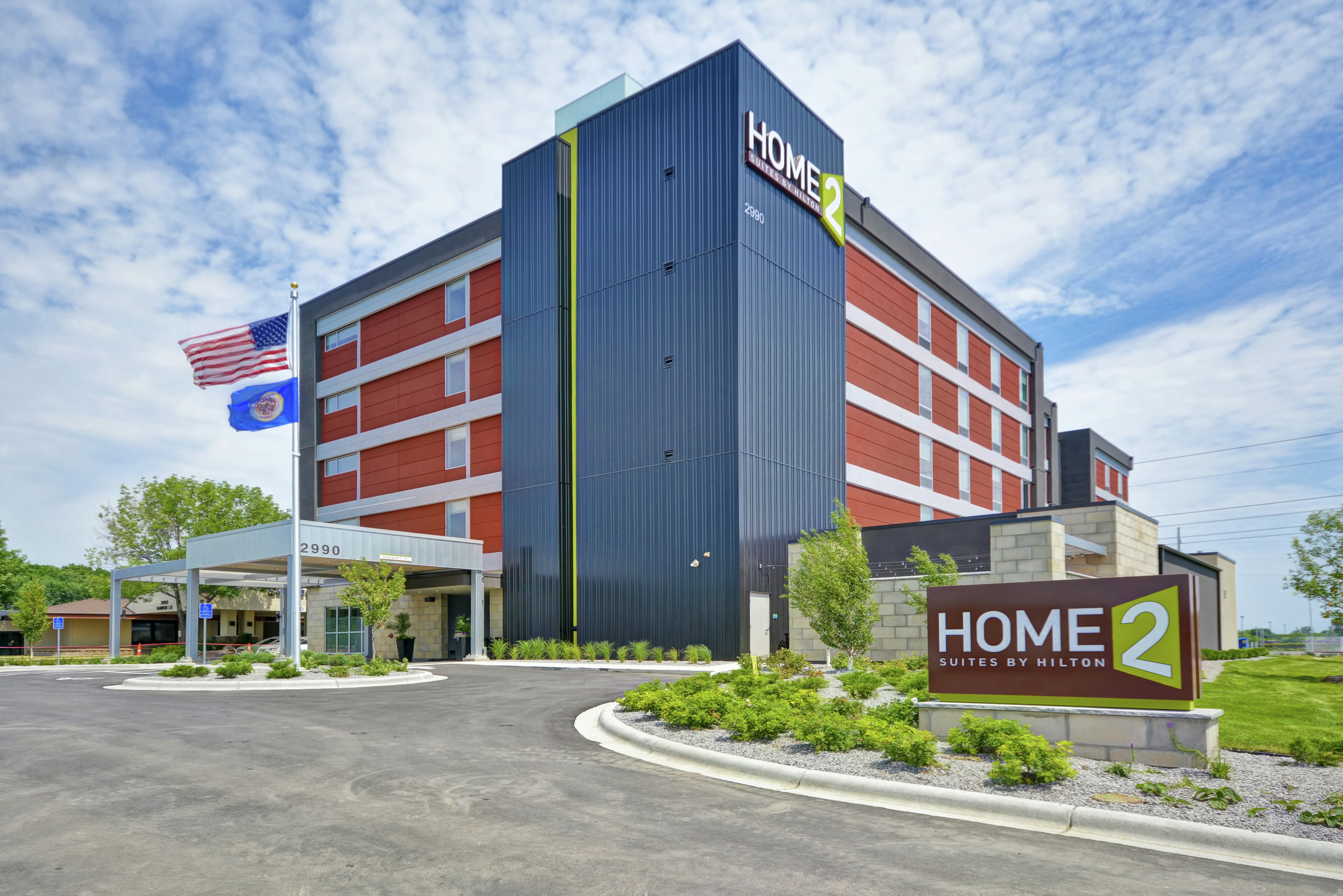 Home2 Suites by Hilton Plymouth, MN
