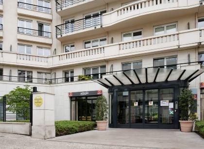 Aparthotel Adagio Porte de Versailles