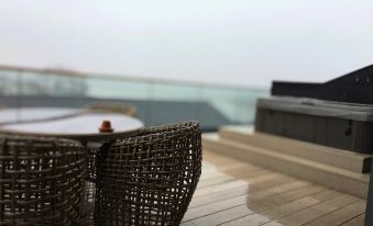 5 Luxury Lodge with Beautiful Views of the Taf Estuary