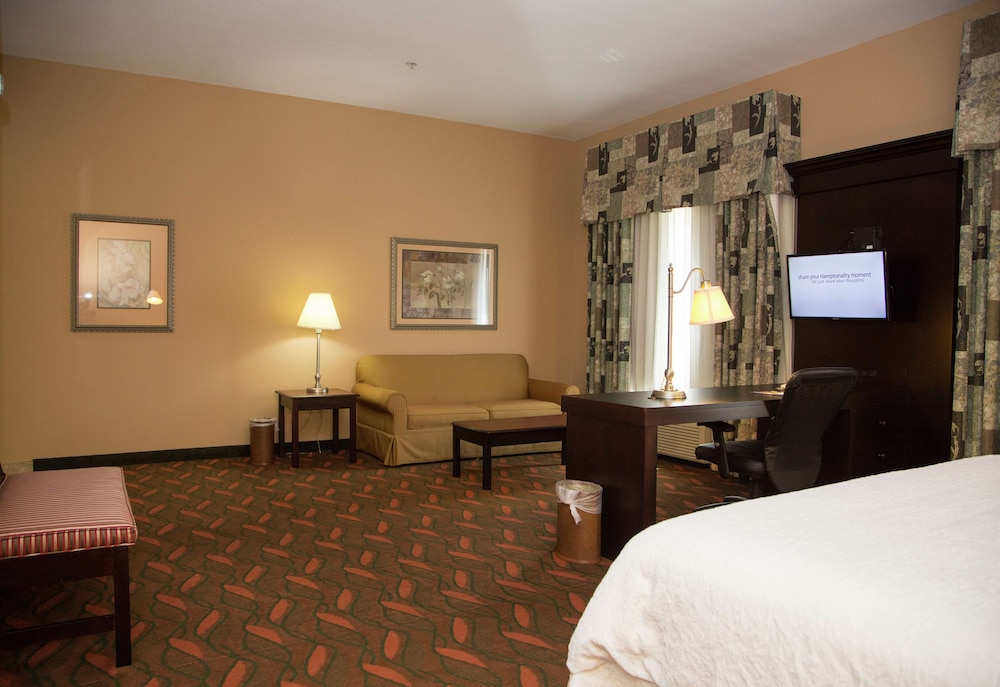 Hampton Inn & Suites Houston Rosenberg