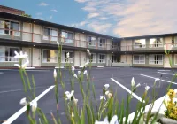 Thunderbird Lodge - Motels