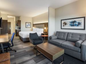 Holiday Inn Express & Suites Airdrie-Calgary North